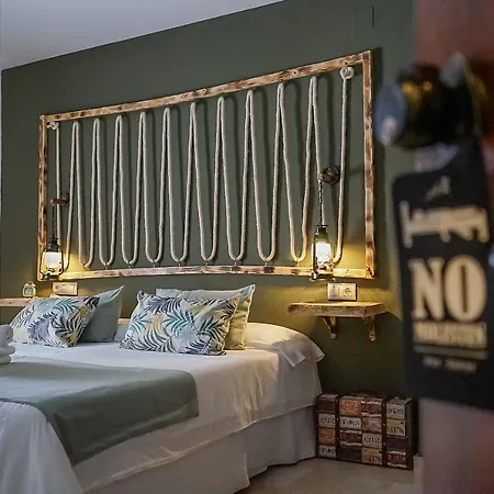 De Cuevas * Arcos de la Frontera